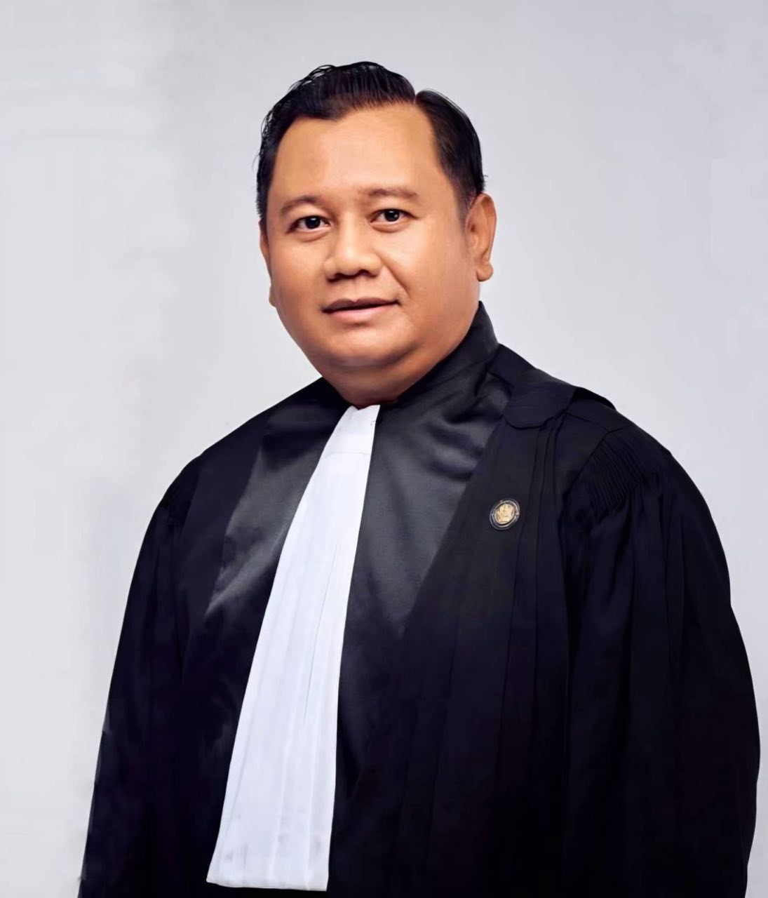 ឯកឧត្តម យឹម វិស្សុត
